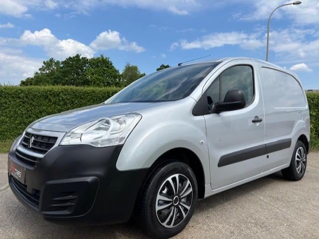 Partner blueHDI*4/2018*64000KM! AIRCO/CC/3ZIT/SENSORS!, Auto's, Voorwielaandrijving, Stof, 4 cilinders, Bedrijf