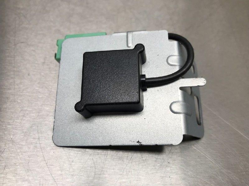 ANTENNE GPS Mazda 2 (DJ / DL) (|DA6C66DY0|), Autos : Pièces & Accessoires, Électronique & Câbles, Mazda, Utilisé