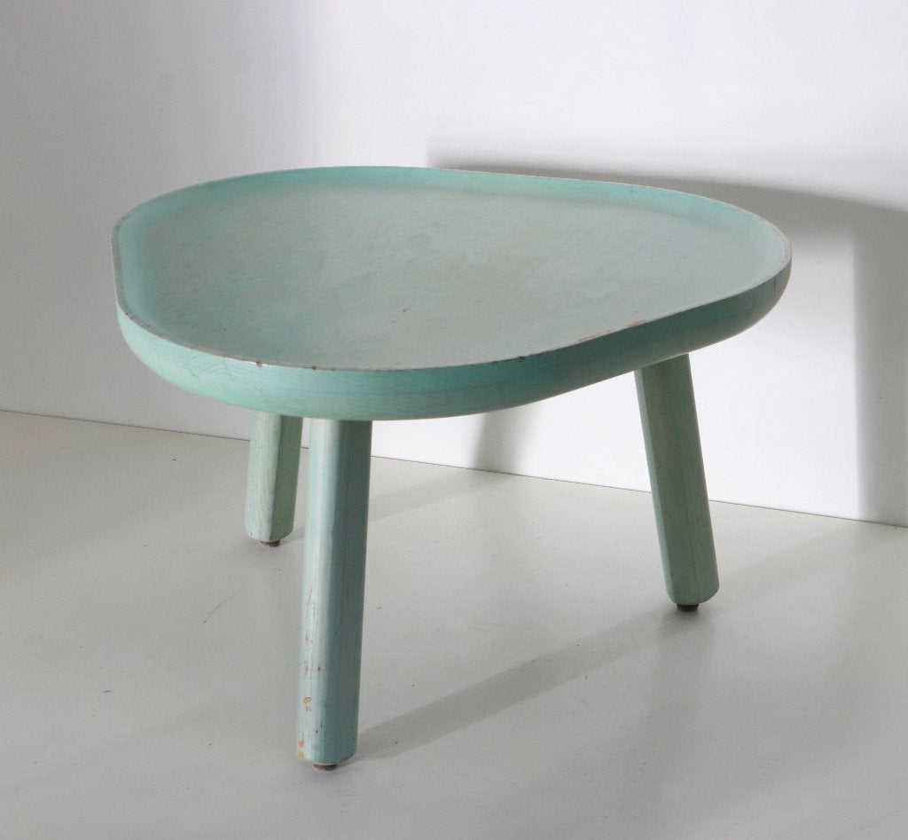 Zeldzame Karimoku New Standard Soft Triangle salontafel, Antiquités & Art, Art | Objets design, Enlèvement, Table, Bois