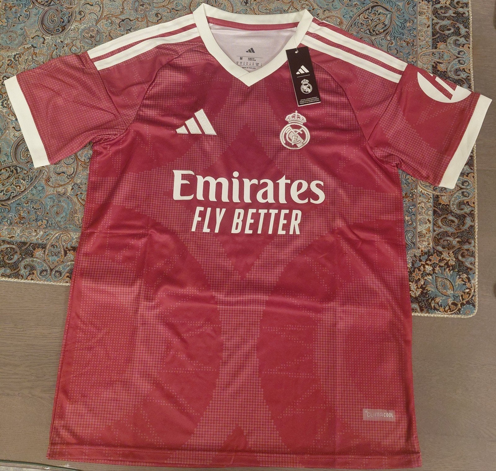 maillot real madrid extérieur 26/27, Taille M, Enlèvement ou Envoi, Neuf, Maillot