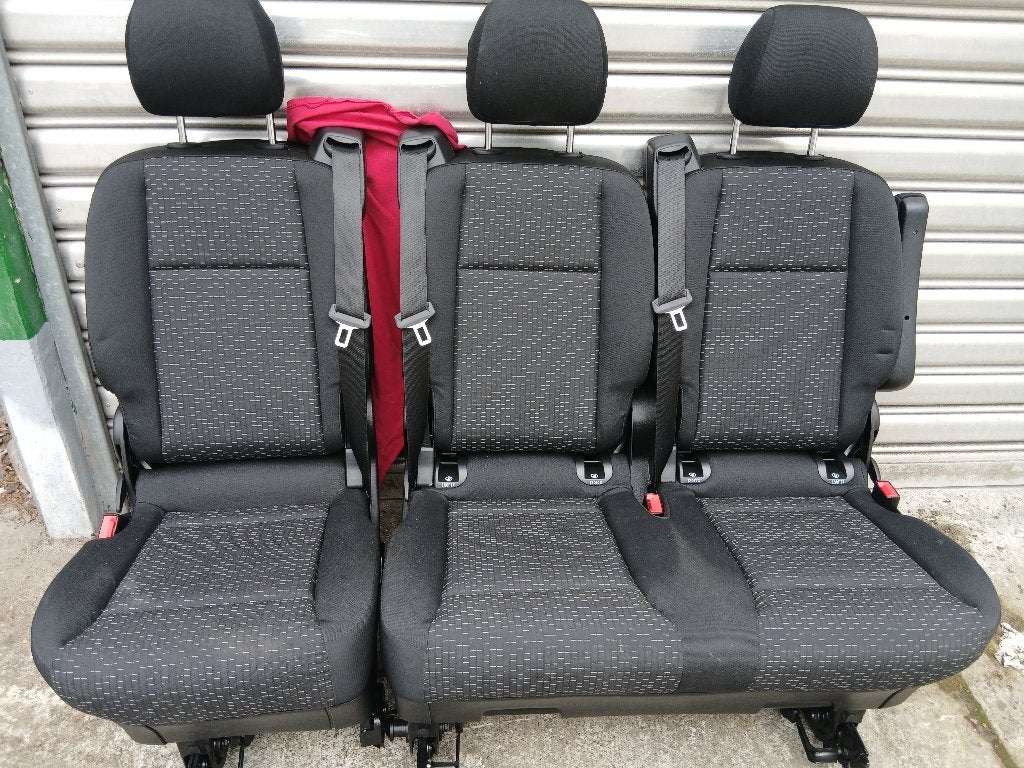 Banquette Original Mercedes en tissu rabatable, Autos : Pièces & Accessoires, Habitacle & Garnissage, Enlèvement, Neuf, Mercedes-Benz