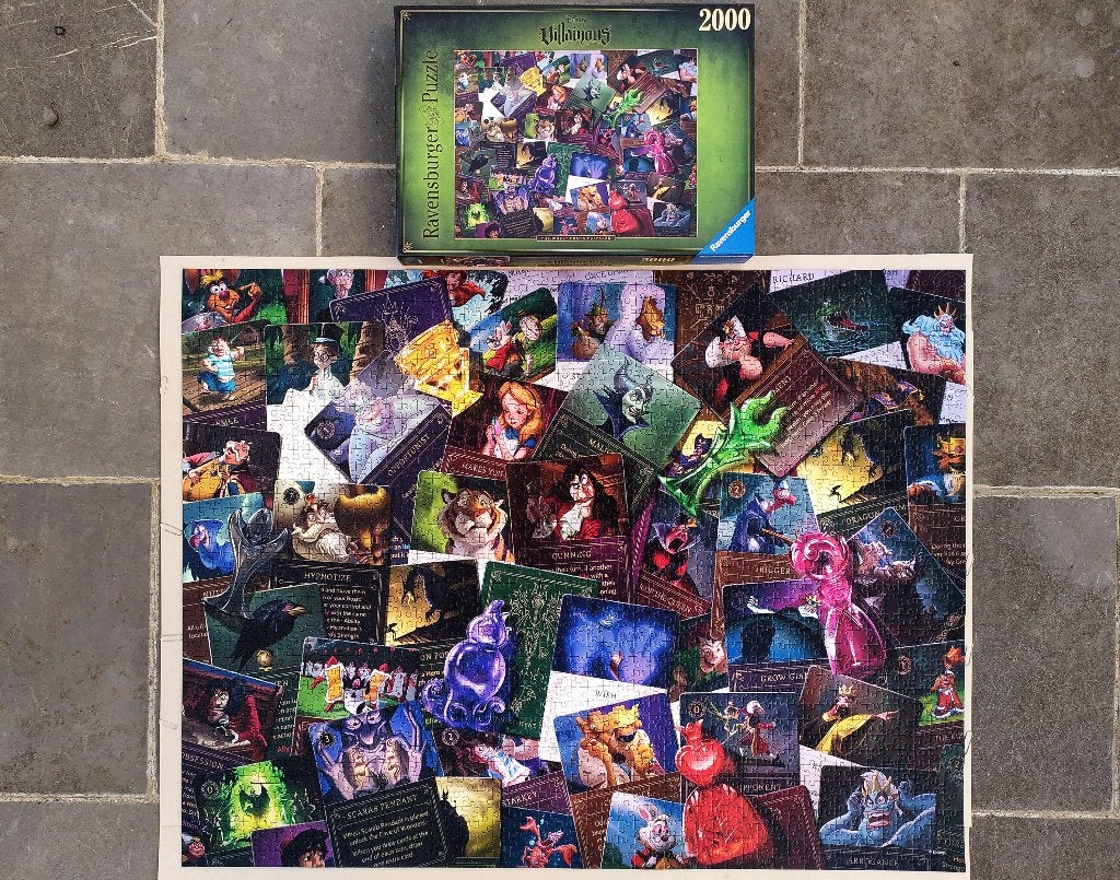 Puzzle 2000 pièces Ravensburger - Disney Villainous, Ophalen of Verzenden, 500 t/m 1500 stukjes, Zo goed als nieuw, Legpuzzel