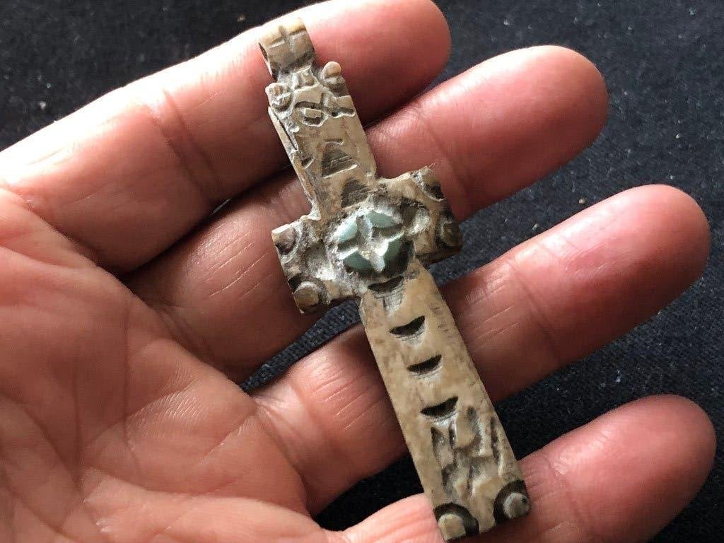 Bodemvondst Byzantijns orthodox KRUIS hanger van BOT apart!!, Ophalen of Verzenden
