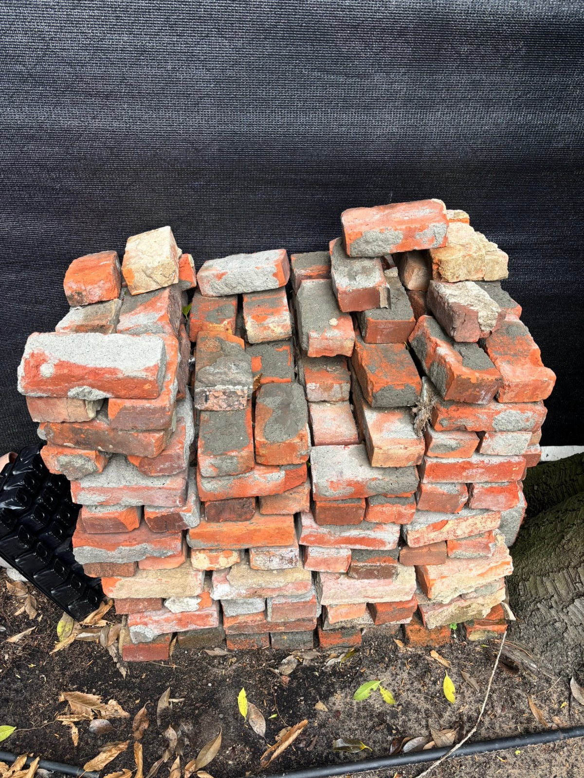 Veel bakstenen, Doe-het-zelf en Bouw, Ophalen, Zo goed als nieuw, Bakstenen