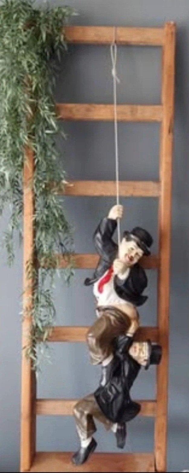 statue en bois Laurel et Hardy à pendre au plafond, Collections, Enlèvement, Utilisé