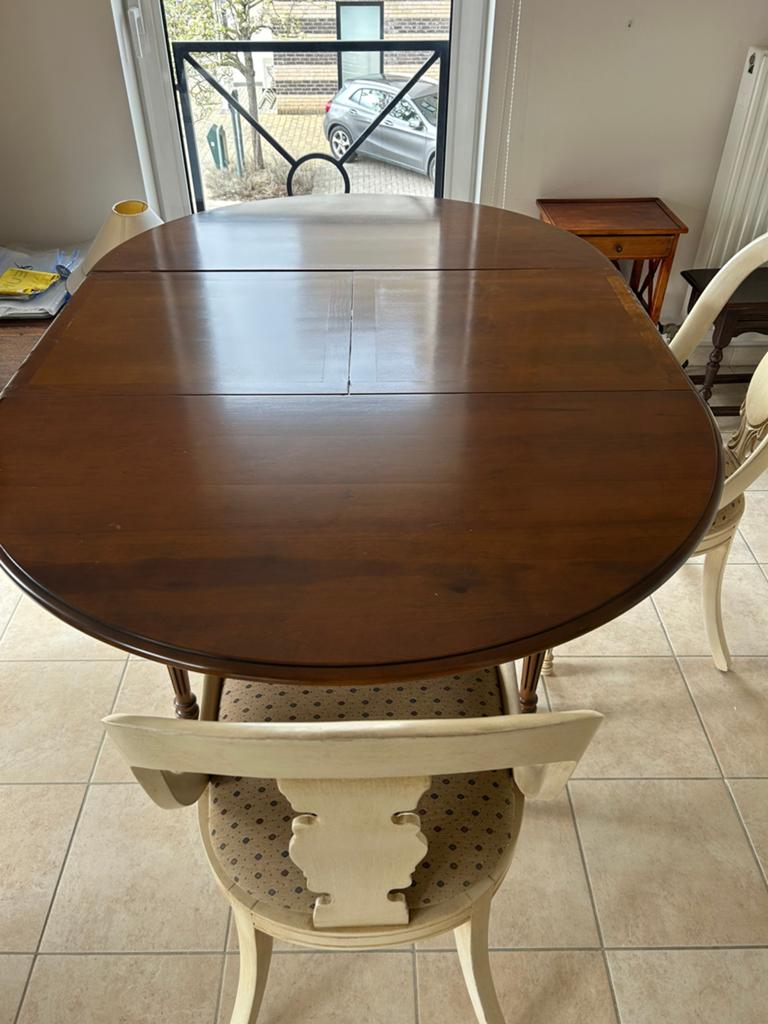 Tafel. Uitrekbaar van 1,20 m naar 1,70 m. Geen schade., Huis en Inrichting, Complete eetkamers, Ophalen, Zo goed als nieuw