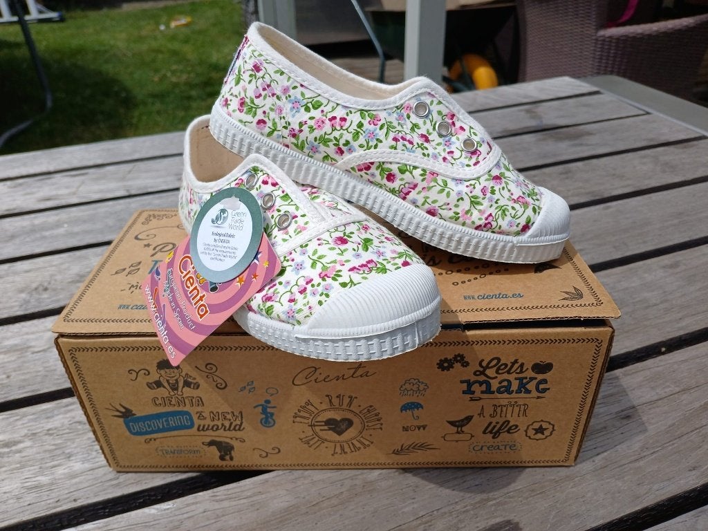 kinderschoenen, Kinderen en Baby's, Kinderkleding | Schoenen en Sokken, Ophalen, Schoenen, Nieuw, CIENTA