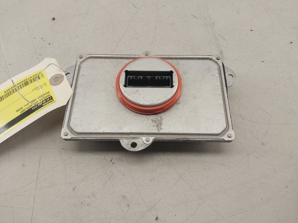 MODULE LED KOPLAMP Peugeot 2008 (UD / UK / UR / US / UX), Auto-onderdelen, Kontakt-peugeot@peugeot.com, Gebruikt, Peugeot Deutschland GmbH