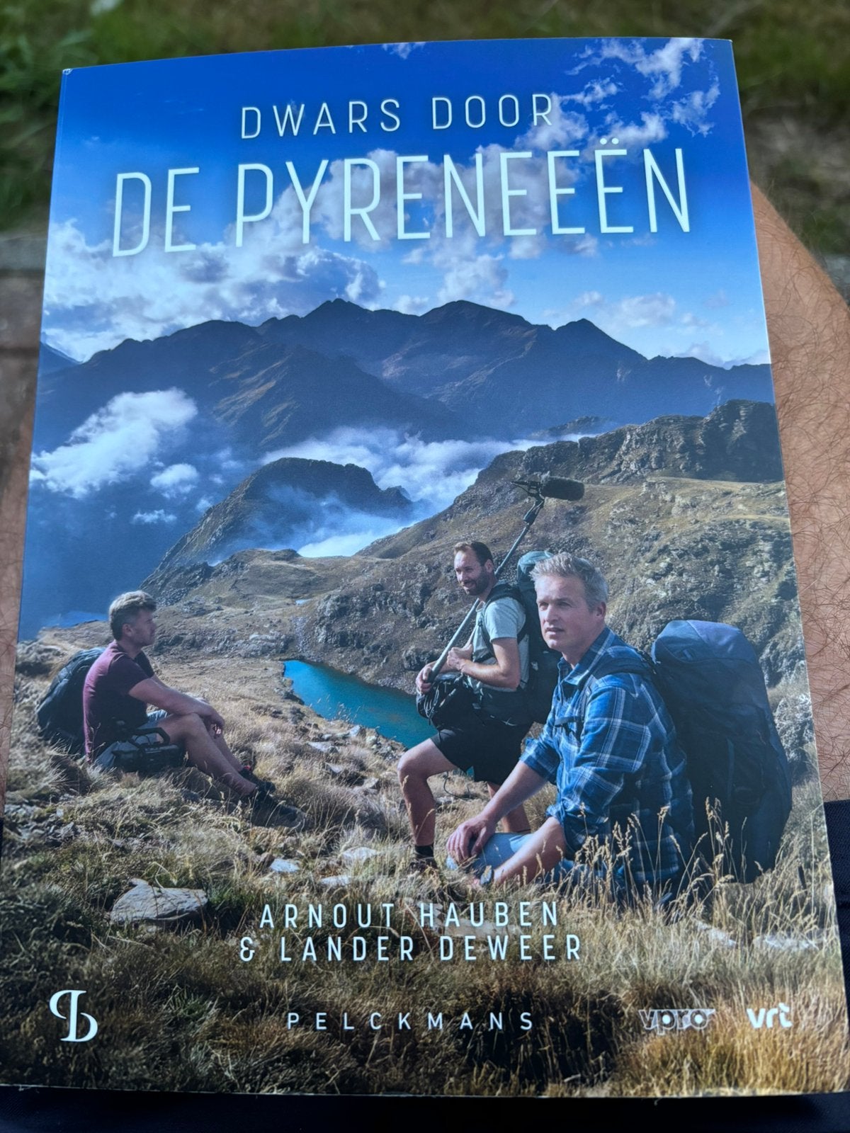 Dwars door de Pyreneeën, Ophalen