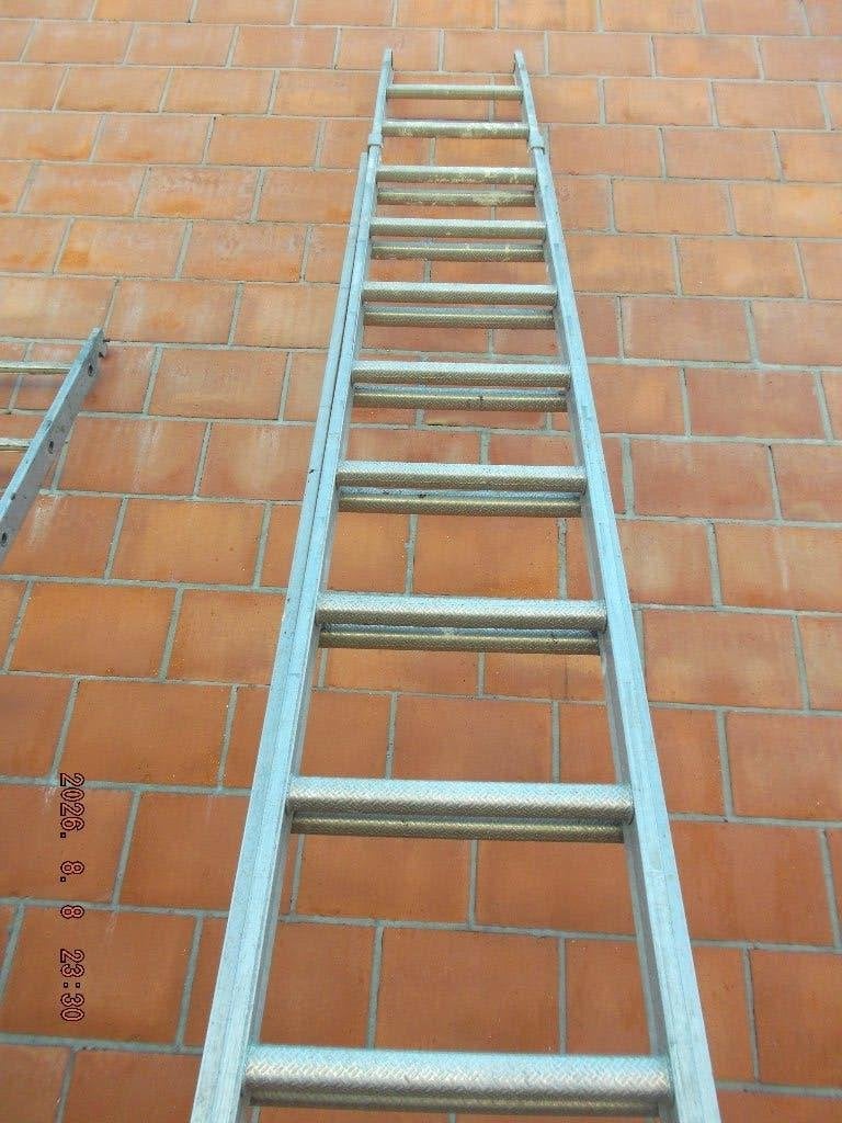 Dubbele professionele aluminium ladder 6,75m, Ophalen, Gebruikt, Ladder, Opvouwbaar of Inschuifbaar