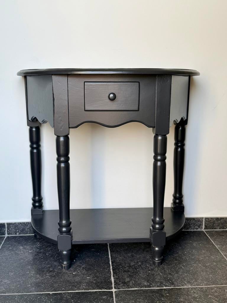 Jolie ensemble: table noire mate & commode assortie, Enlèvement, Comme neuf