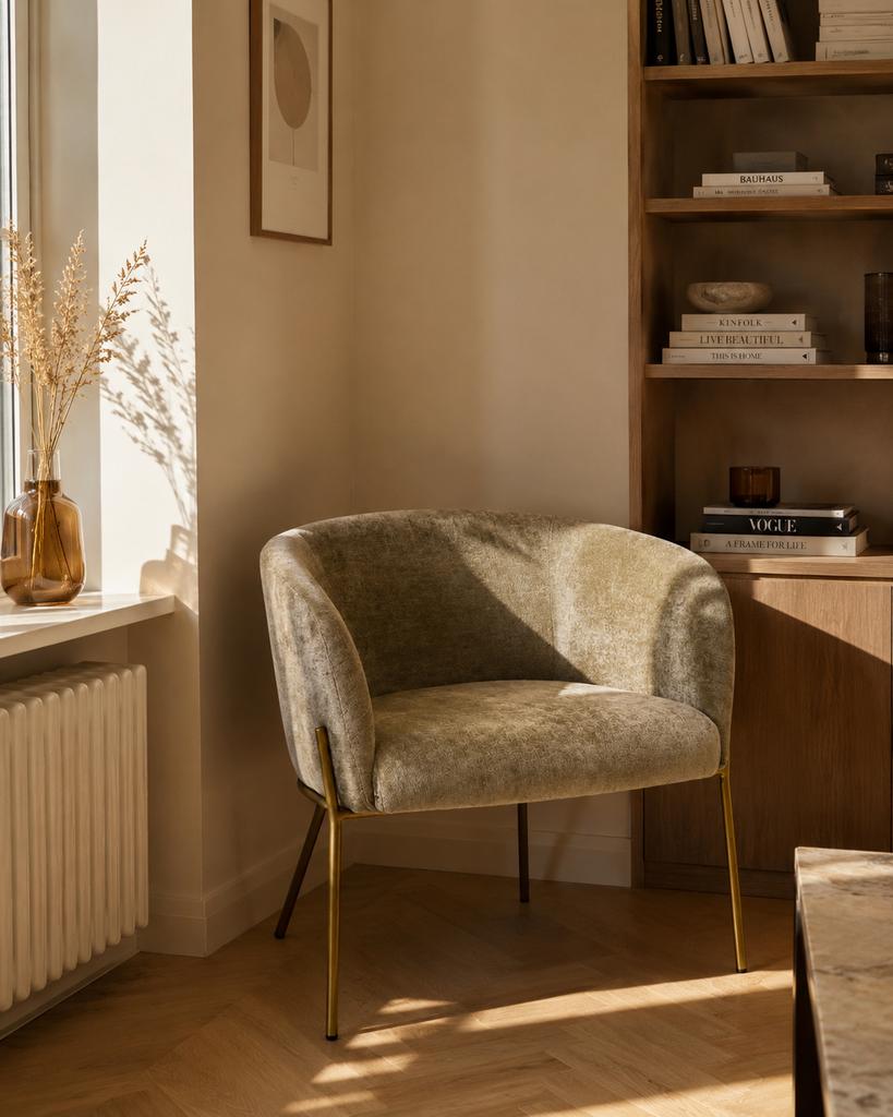 Pomax POLKA Relax Chair – Velvet Bronze – Nieuw in doos, Huis en Inrichting, Fauteuils, Ophalen, Perfect voor modern, boho, Scandinavisch of hotel chic interieur