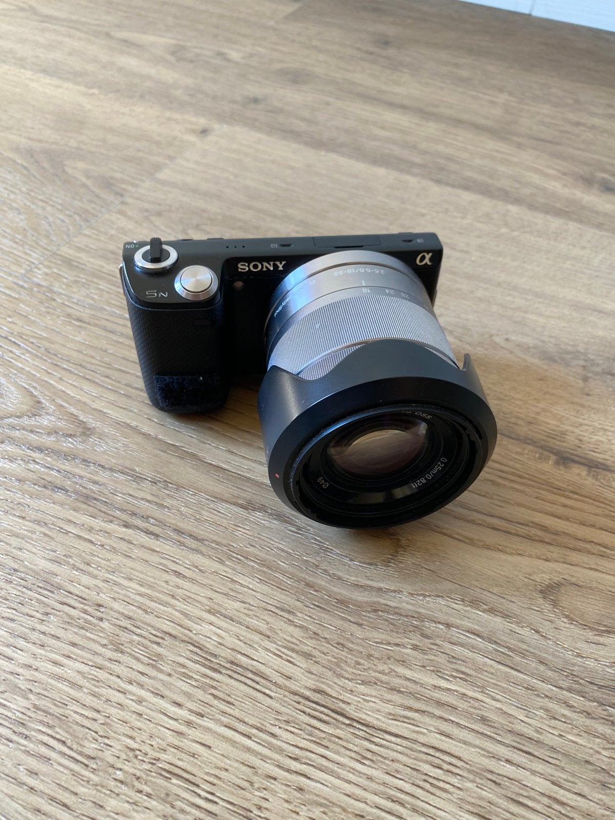 Sony NEX-5N + 18-55mm kit lens – mirrorless systeemcamera, Audio, Tv en Foto, Fotocamera's Digitaal, Ophalen, Gebruikt, Oplader