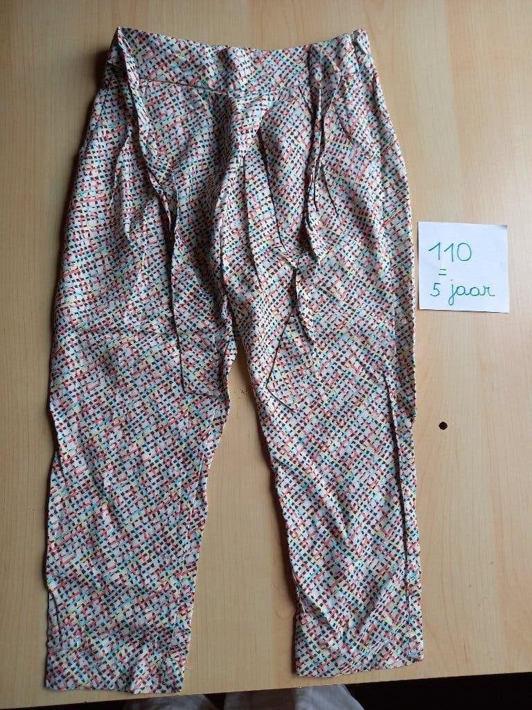 Nieuwstaat pakket leggings maat 110 meisje, Ophalen of Verzenden, Zo goed als nieuw, Maat 110
