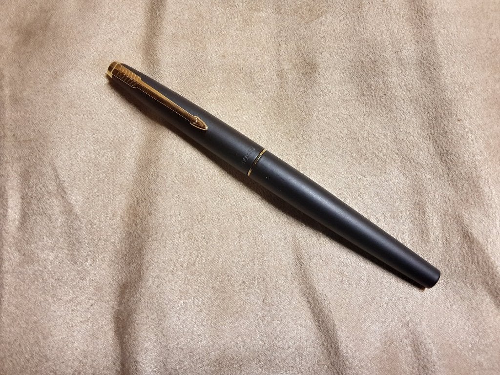 Parker retro vulpen mat zwart / goud, Collections, Stylos, Enlèvement, Neuf, Stylo, Parker