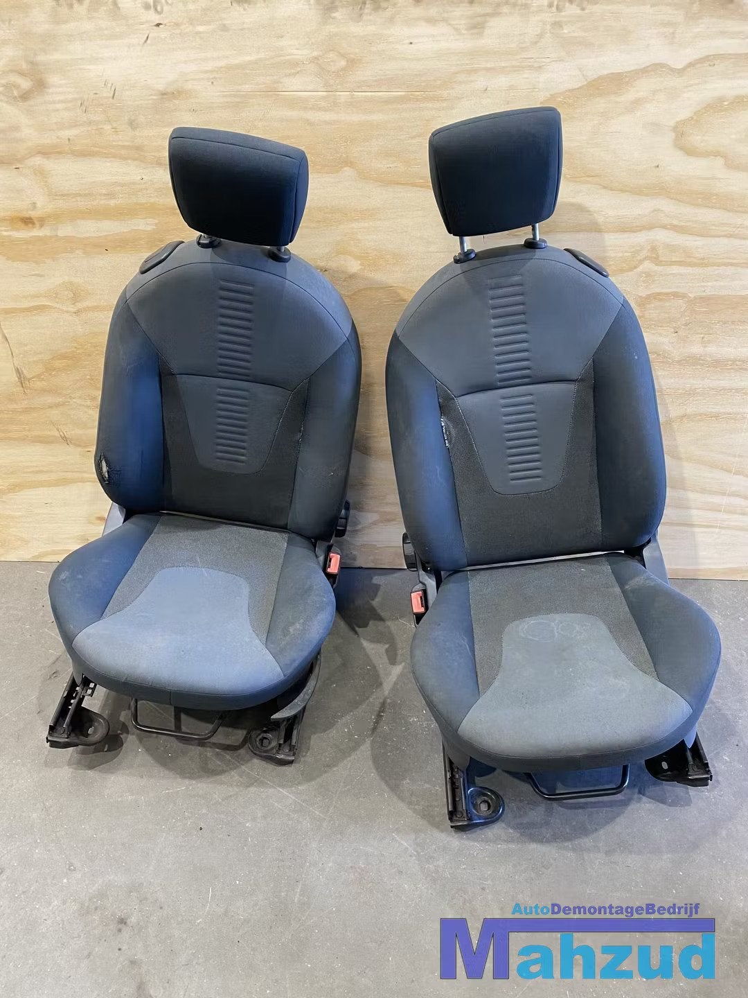 FORD KA 2 Grijs rechts stoel passagierstoel achterbank 2008-, Auto-onderdelen, Gebruikt, Info@ford.com, Ford, Ford Motor Company
