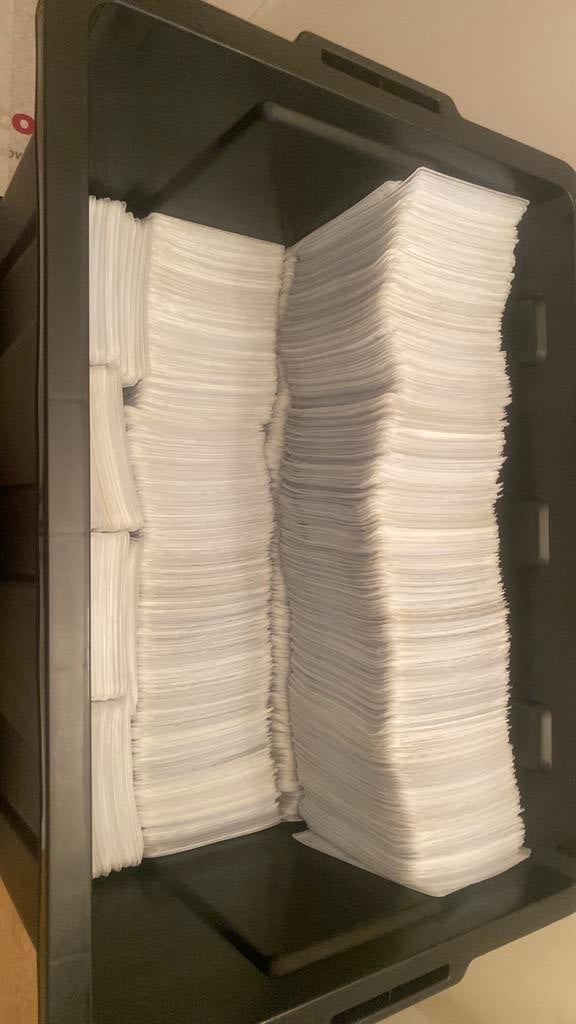 Boîtiers pour CD, sauf boîte noire, Enlèvement, Comme neuf