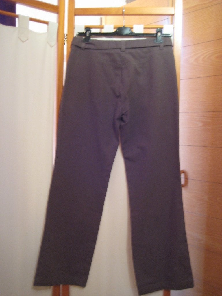 Pantalon d'été kaki pour femme - jambe droite large - T 42, Taille 42/44 (L), Enlèvement ou Envoi, Autres couleurs, Comme neuf