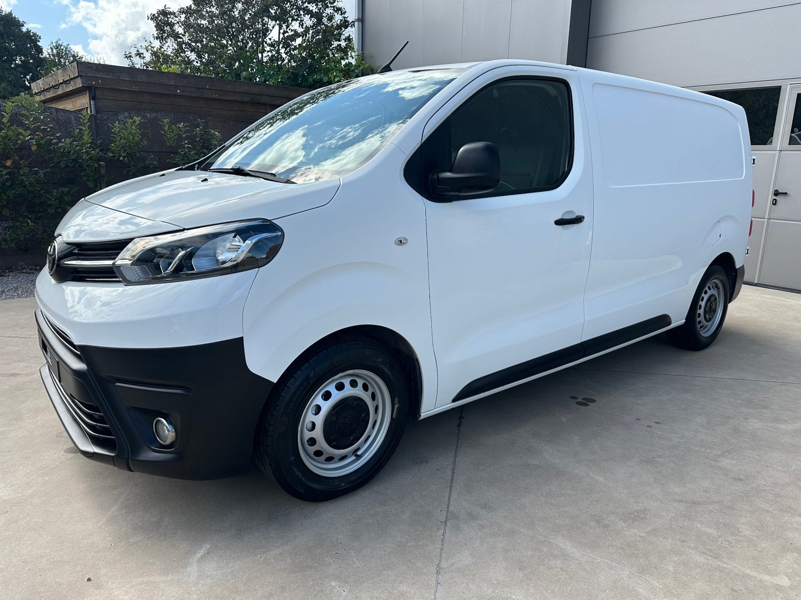 Toyota proace / 83500km / euro 6 / 3 zitplaatsen, Auto's, Voorwielaandrijving, Stof, 4 cilinders, Wit