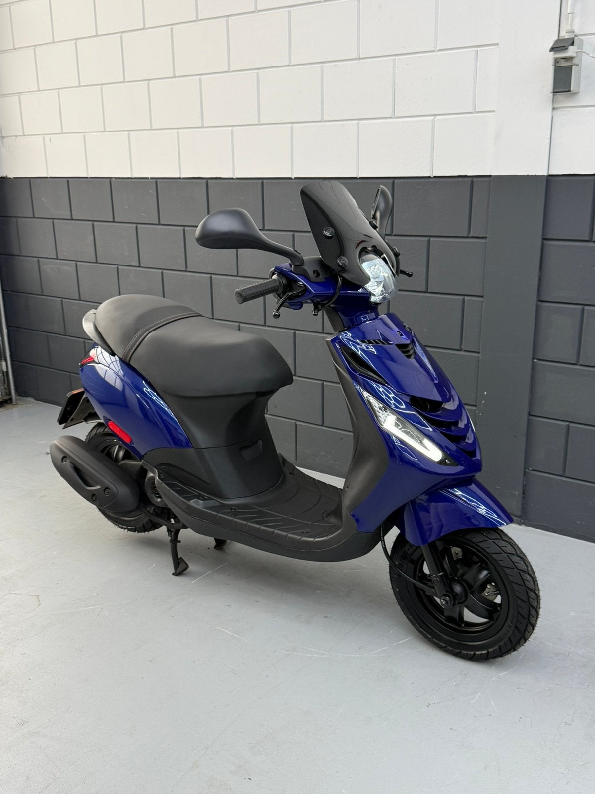 Piaggio Zip Sp Iget 2020 Bromscooter Vol Opties ( Alpha Led, Fietsen en Brommers, Scooters | Aprilia, Ophalen