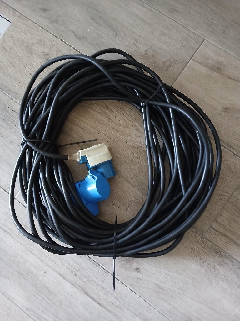 Câbles d'extension avec prises CEE 16A, Enlèvement ou Envoi, Utilisé, Autres marques, Câble ou Fil électrique
