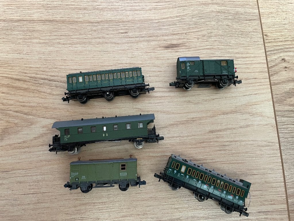 Lot wagons schaal N Fleischmann Arnold rapido en piko, Hobby & Loisirs créatifs, Enlèvement ou Envoi, Utilisé, Wagon, Fleischmann
