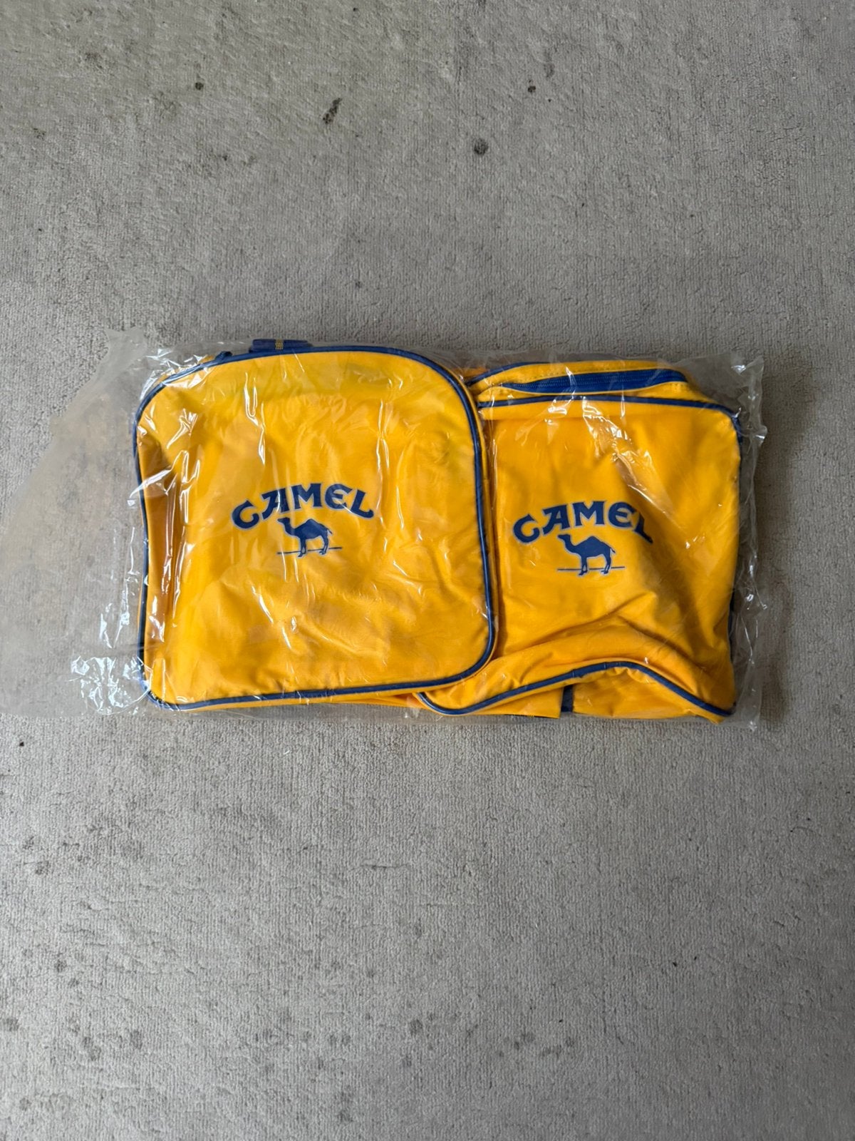 Camel grote tas, 20 tot 30 cm, Geel, Ophalen of Verzenden, 60 tot 80 cm