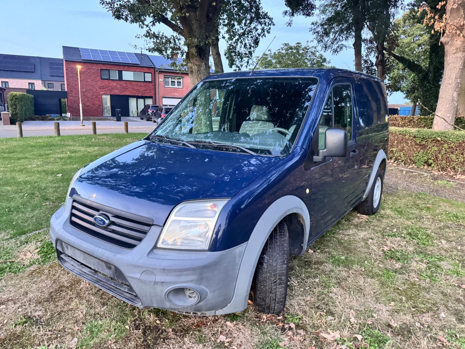 Ford Transit Connect avec inspection, Euro 5, Achat, 4 portes, Entreprise