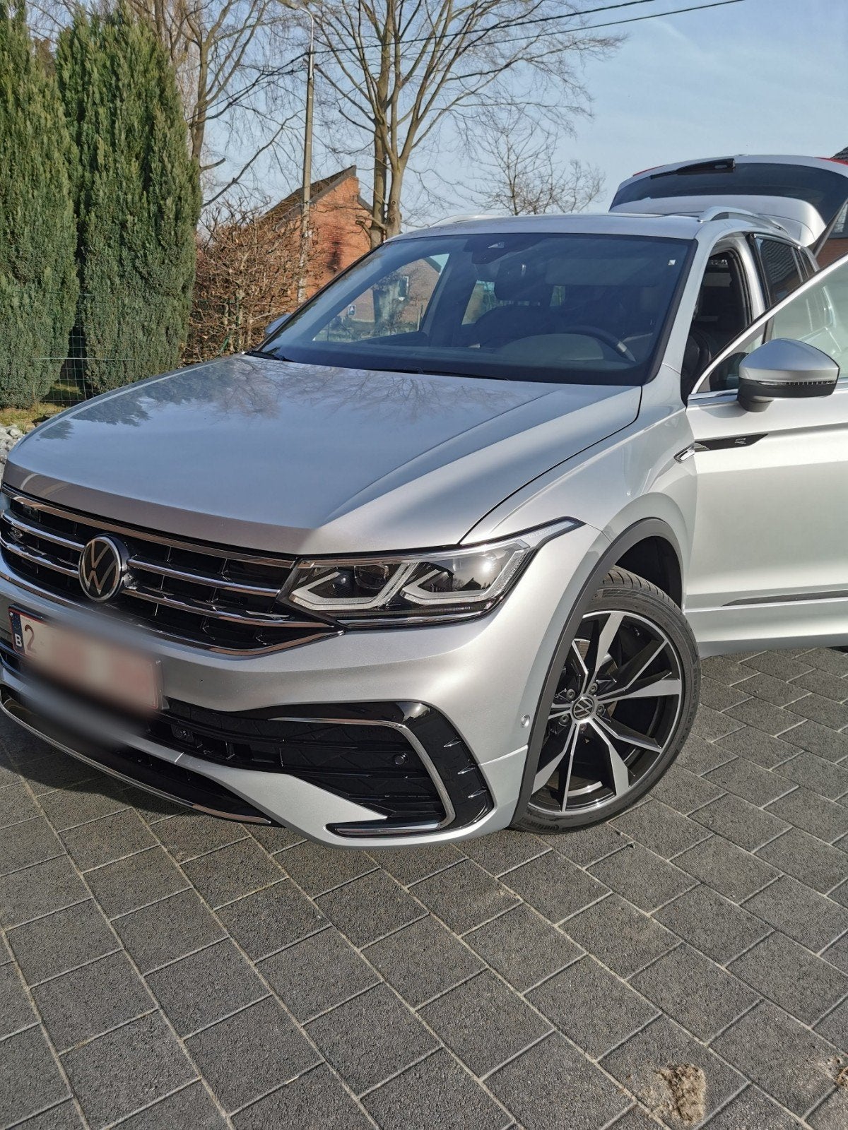 VW Tiguan R-Line Platinum 1.5 TSI DSG – Full options – 2021, Autos, Argent ou Gris, Achat, 5 portes, 5 places