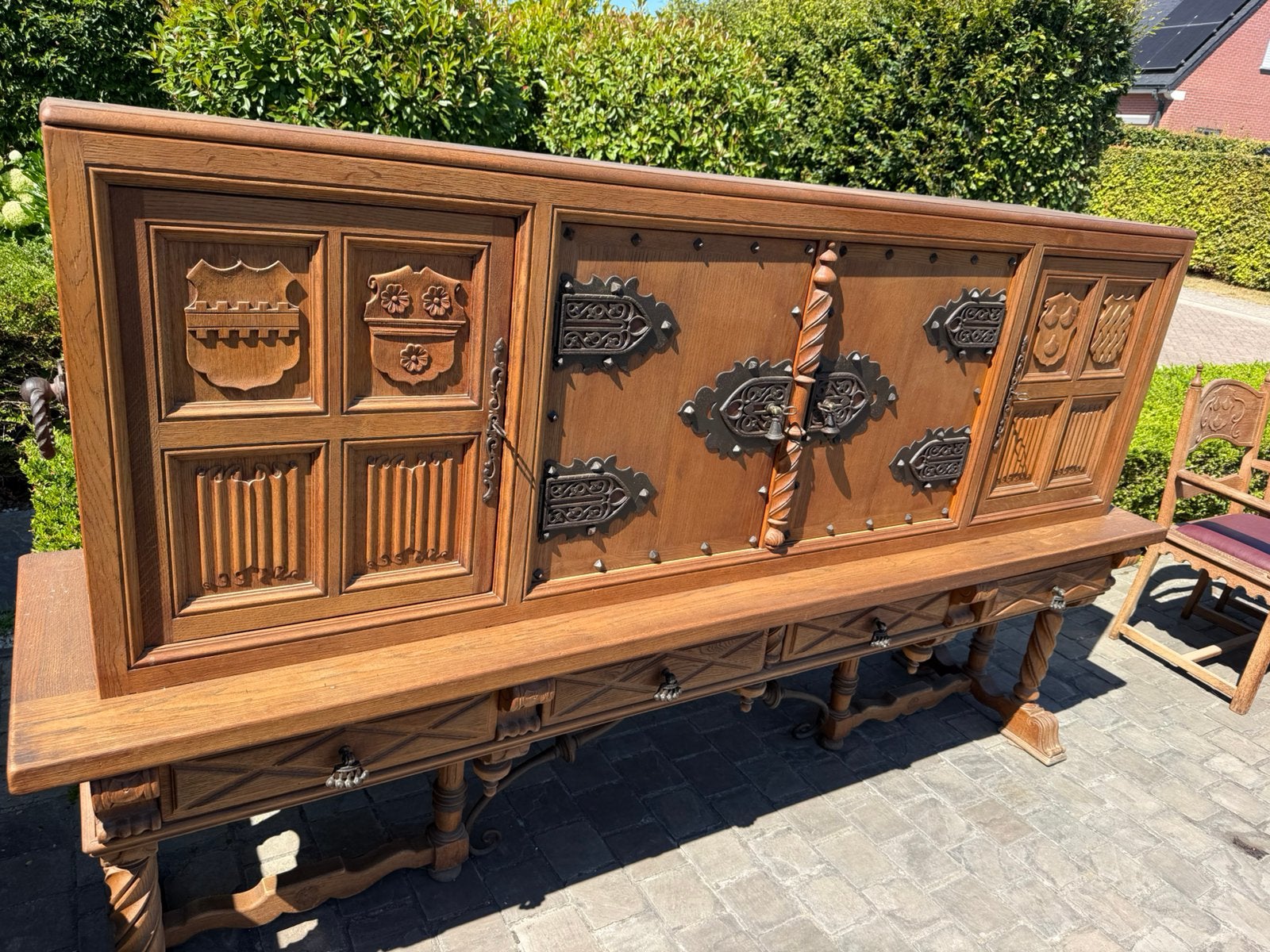 Massief eiken dressoir–Vlaamse renaissance–veel opbergruimte, Enlèvement, Comme neuf
