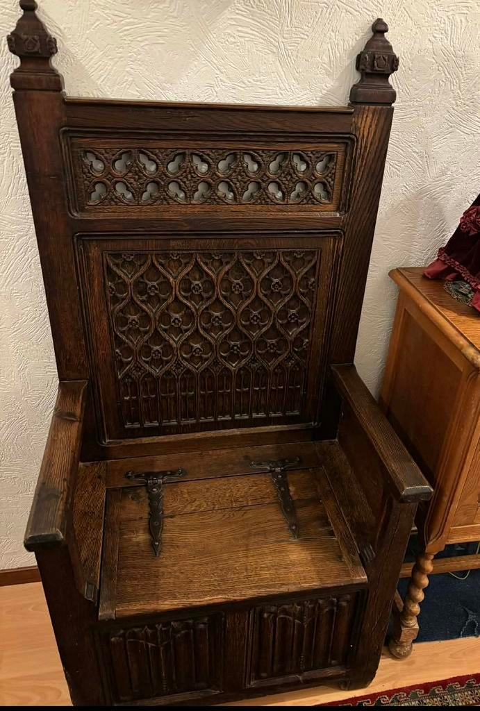 Gothic Revival troonstoel, Antiek en Kunst, Ophalen