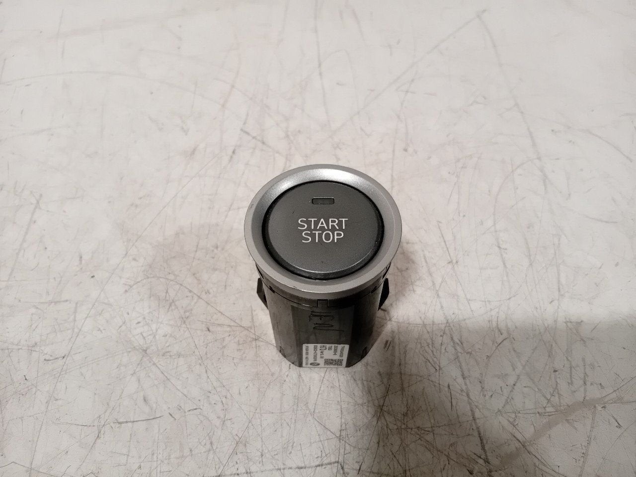 Start/stop schakelaar Hyundai Kona, Onderdelen@venauto.nl, Van der Ven Autorecycling B.V., Gebruikt, Ettenseweg 76, 4706 PB Roosendaal, The Netherlands