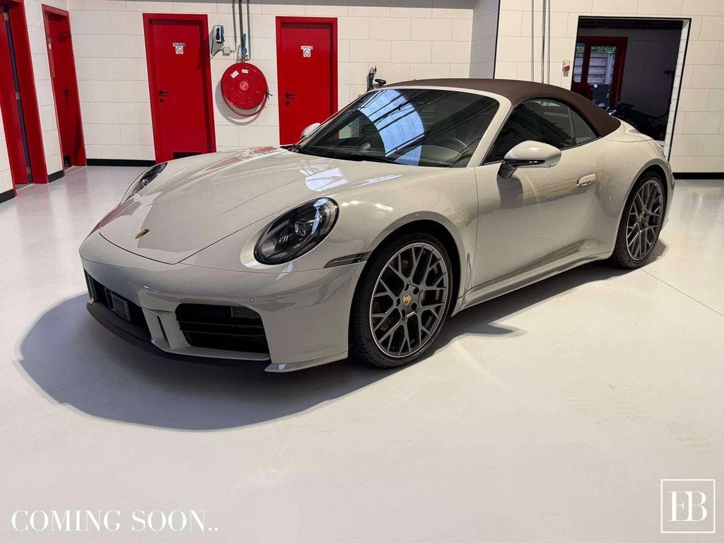 Porsche 992 .2 Cabriolet / Facelift / SportDesign / Exclusiv, Cuir, Argent ou Gris, Entreprise, Cabriolet