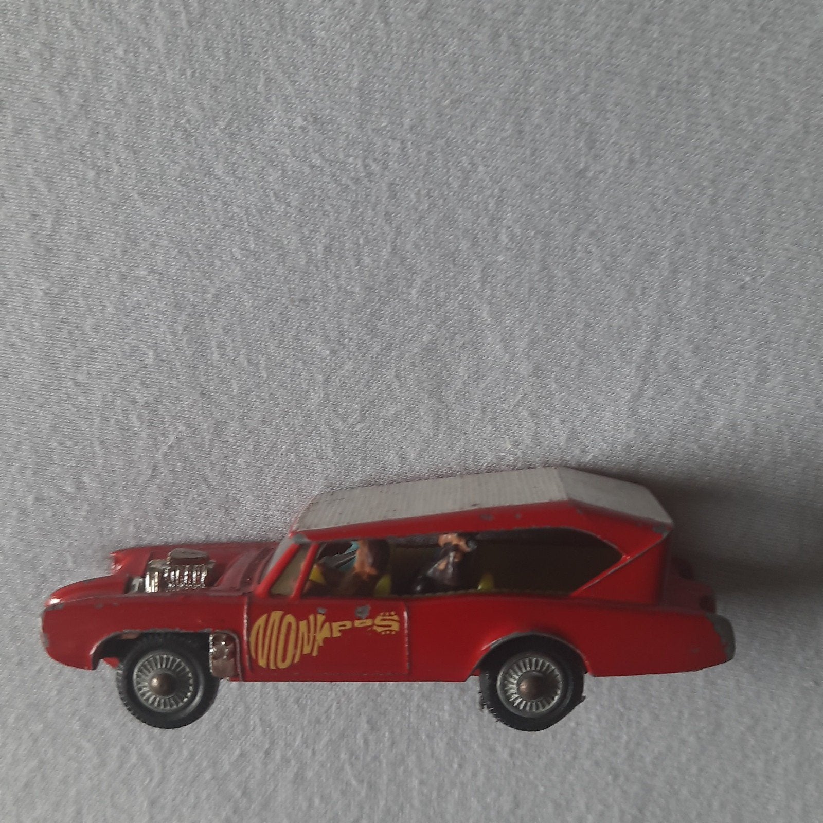 HUSKY UK *N 1004* MONKEE-MOBILE * 1:64 *VINTAGE *TRÈS RARE*, Enlèvement, Comme neuf, Voiture, Autres marques