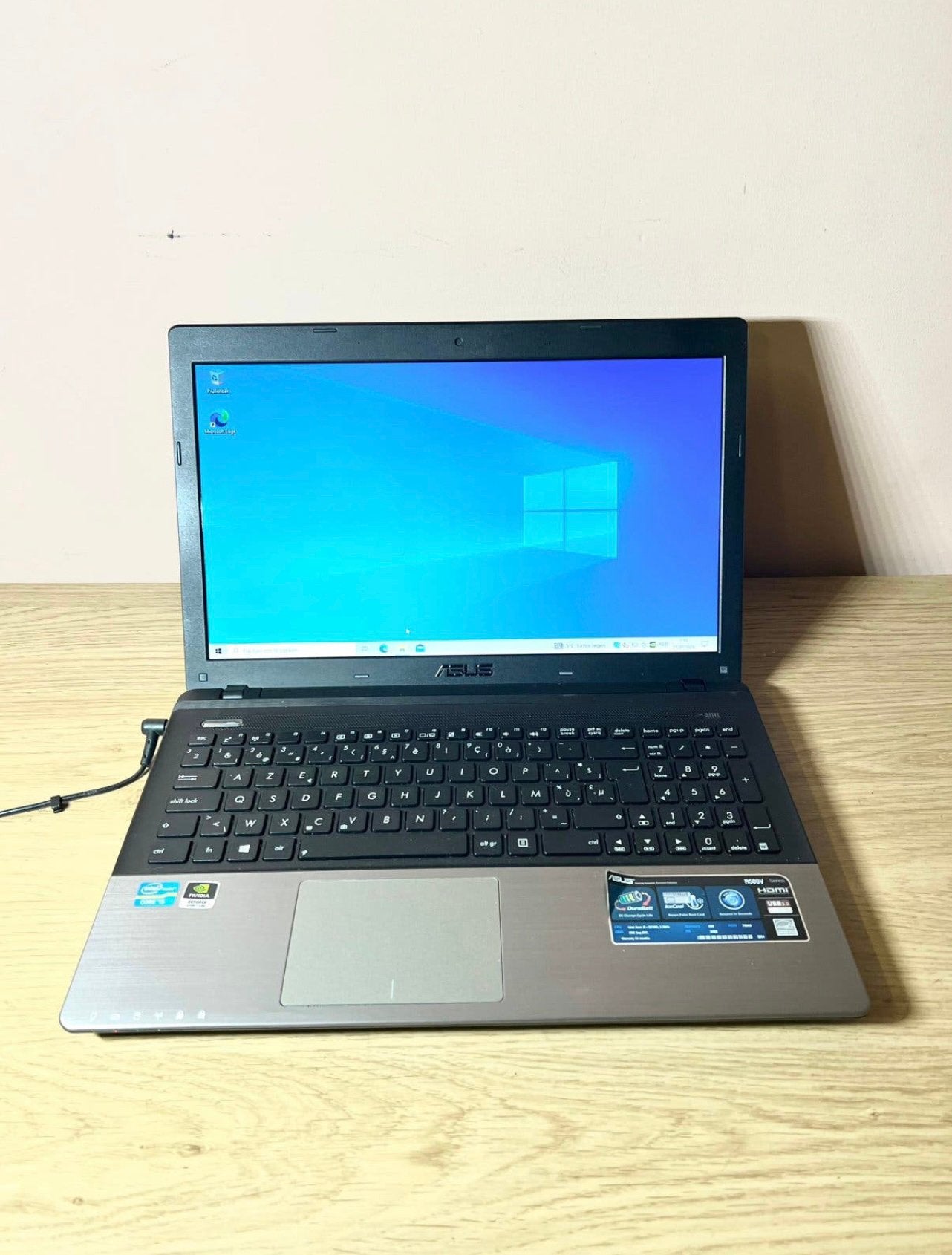 Laptop asus i5, Informatique & Logiciels, Chargeurs d'ordinateur portable, Enlèvement ou Envoi, Comme neuf