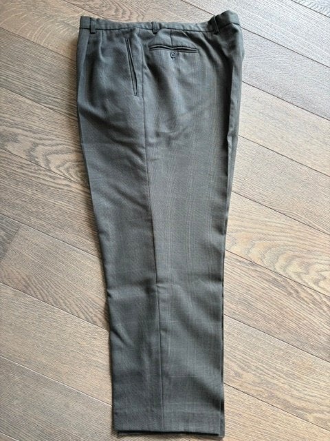Pantalons/pantalons taille 60, Enlèvement ou Envoi, Comme neuf, Autres tailles, Vert