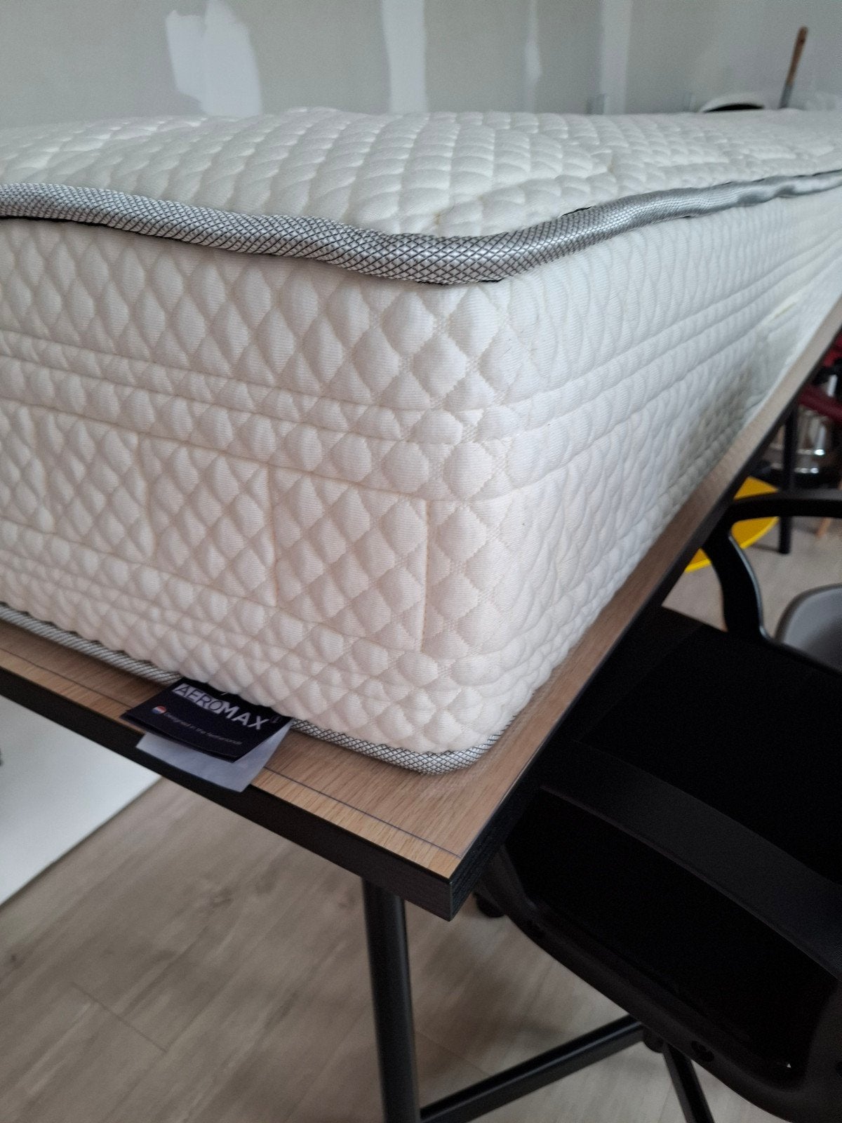 spotprijsje voor een perfecte matras!!, Ophalen, 90 cm, Eenpersoons, Zo goed als nieuw