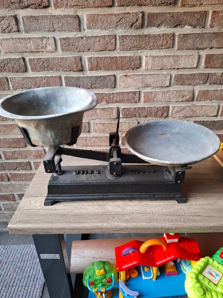 Weegschaal, Ophalen