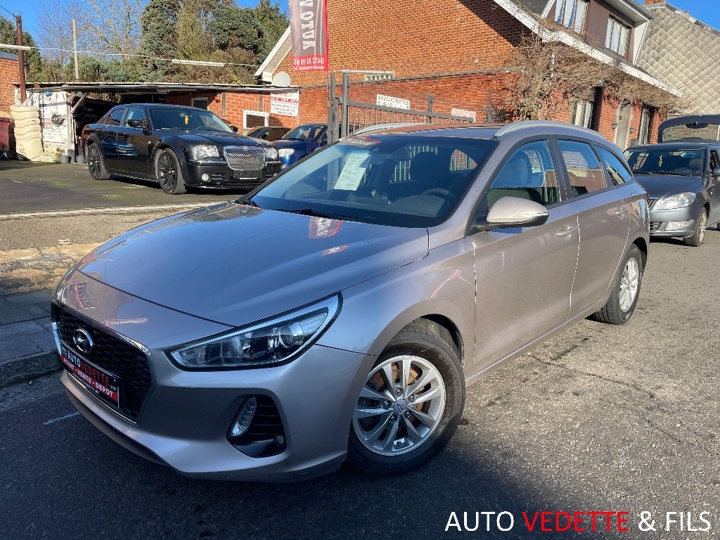 Hyundai i30 i30 SW 1.0 T-GDi Twist 88(120) KW(HP) CT OK, Achat, Euro 6, Entreprise, Boîte manuelle