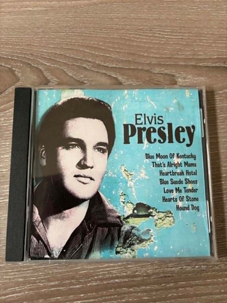 Elvis cd, Blue moon of Kentucky. slechts 2 euro., Ophalen of Verzenden, Zo goed als nieuw, Rock-'n-roll
