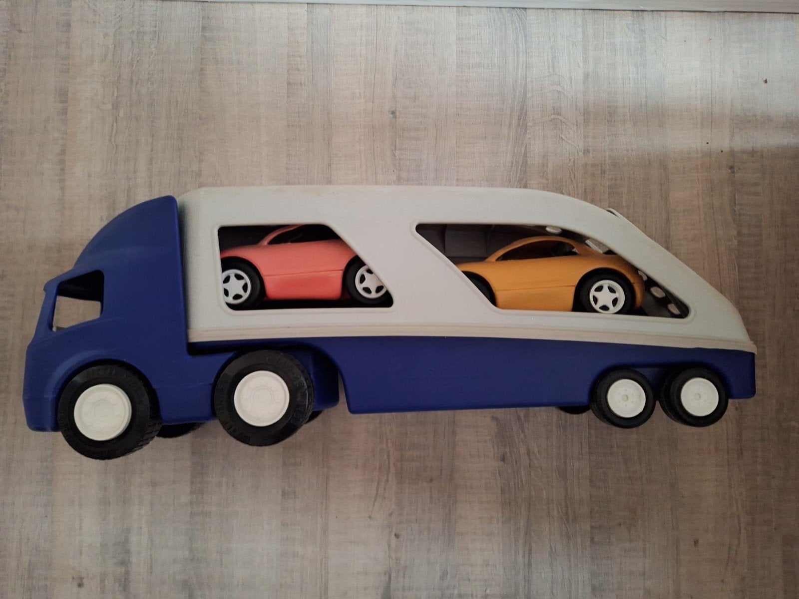 Little tikes grote vrachtwagen met 2 auto's, Kinderen en Baby's, Ophalen, Gebruikt