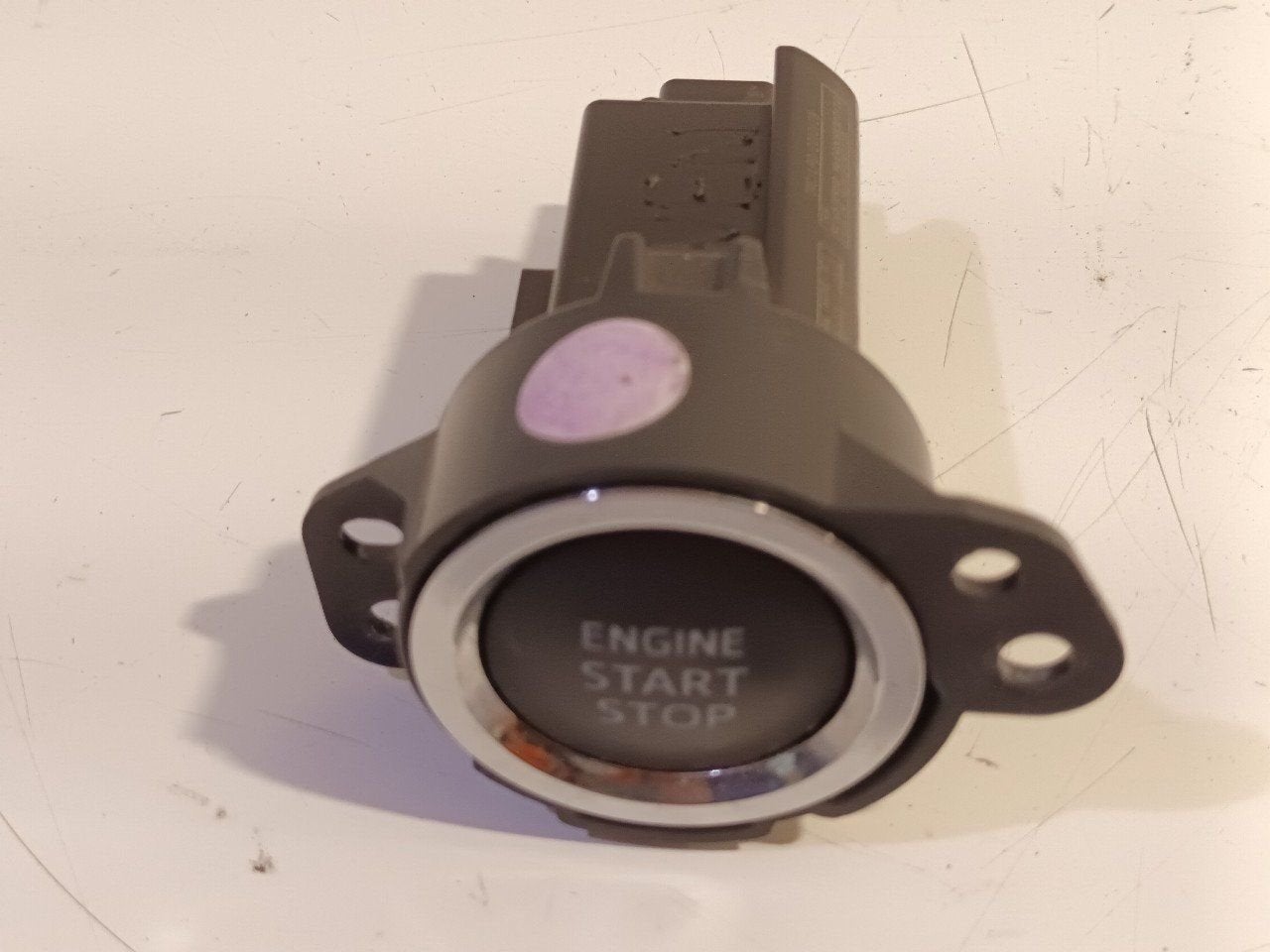 Start/stop schakelaar Peugeot 108, Onderdelen@venauto.nl, Van der Ven Autorecycling B.V., Gebruikt, Ettenseweg 76, 4706 PB Roosendaal, The Netherlands