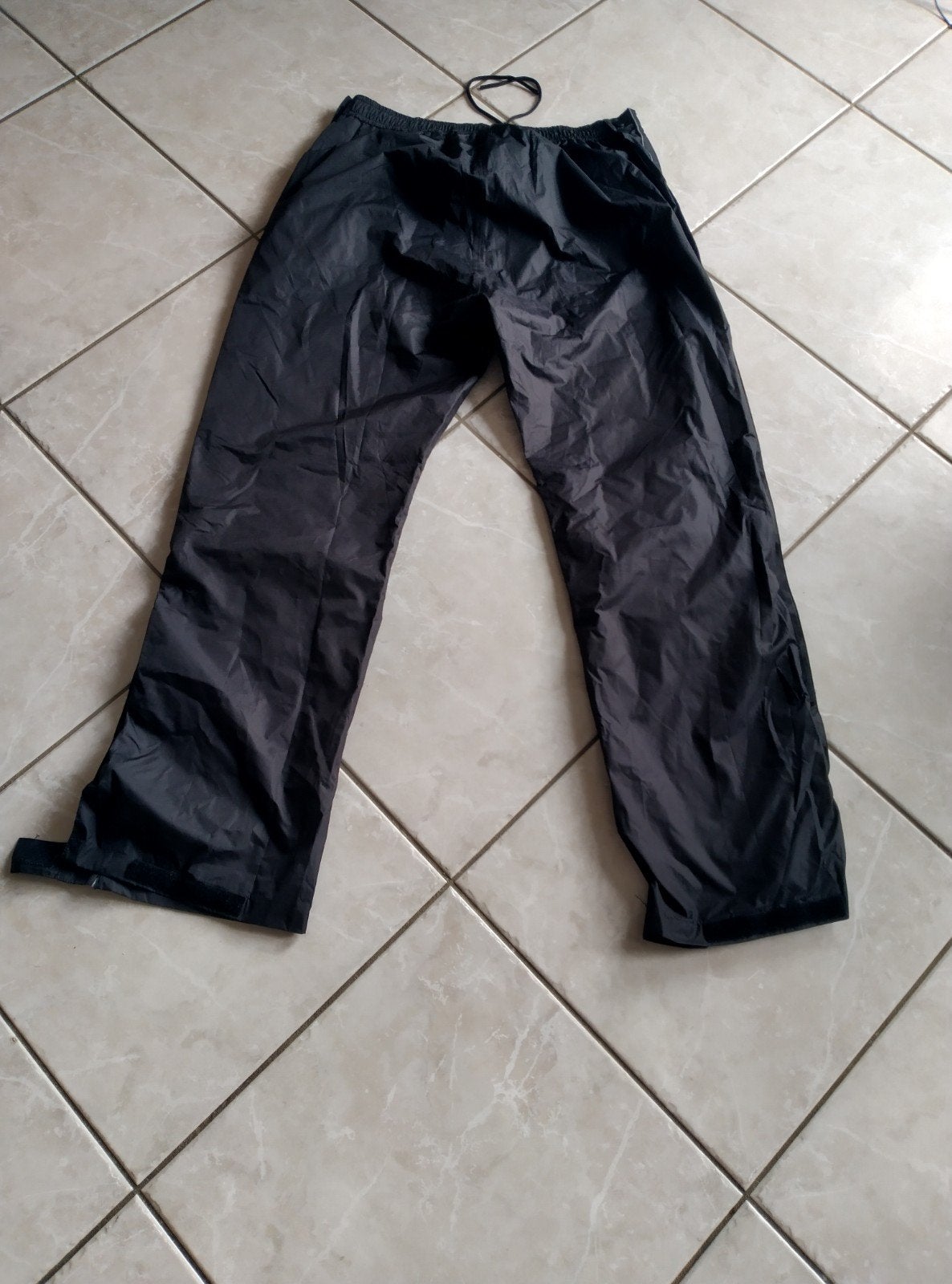 pantalon de pluie noir, Caravanes & Camping, Vêtements de pluie, Enlèvement ou Envoi, Utilisé, Pantalon de pluie, Dames