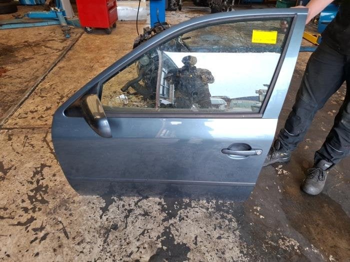 Portier 4Deurs links-voor van een Skoda Octavia, Auto-onderdelen, Carrosserie, Deur, Skoda, Gebruikt, 3 maanden garantie, Ophalen of Verzenden