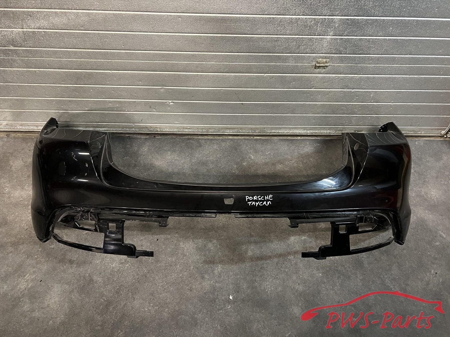 PORSCHE TAYCAN ACHTERBUMPER ORIGINEEL, Ophalen, Gebruikt, -, Voor