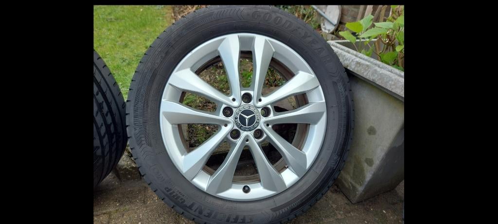 Set Mercedes velgen 17 inch met banden, Véhicule de tourisme, Pneus été, Enlèvement, Utilisé