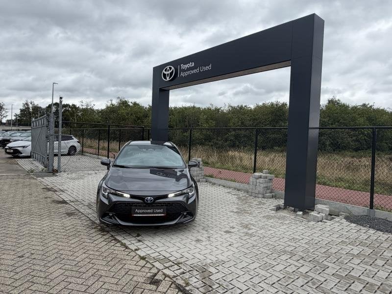 Toyota Corolla Touring Sport Dynamic + Busines Pack, Automaat, https://public.car-pass.be/vhr/c98e6867-9f66-4bbe-b31d-23a64fb9718b