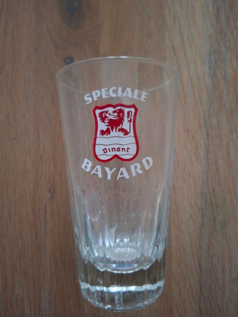 Verre a biere Bayard Dînant, Enlèvement ou Envoi
