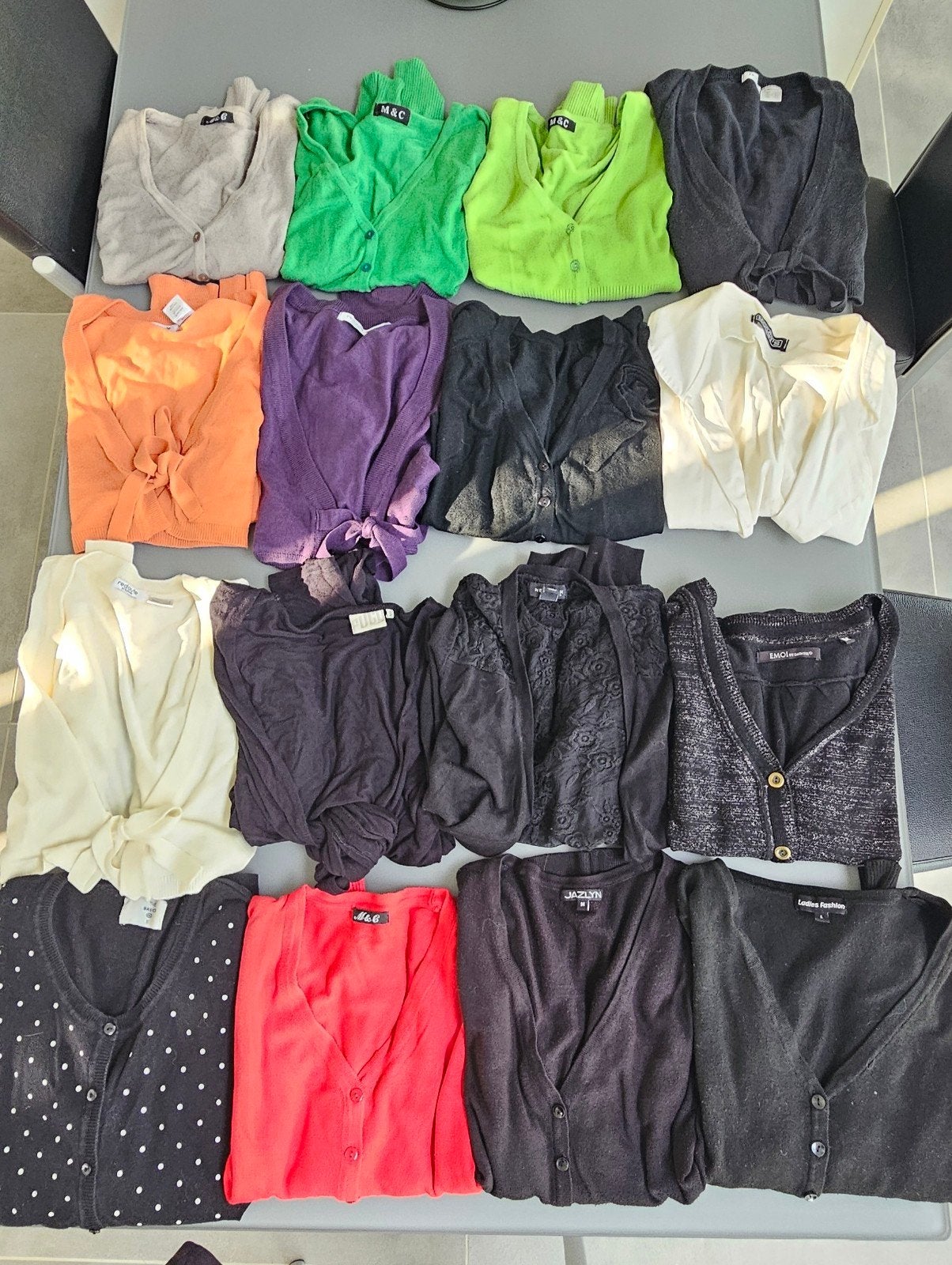 16 truitjes/ mouwtjes voor dames maten S/M/L, Vêtements | Femmes, Packs de vêtements pour femmes, Enlèvement ou Envoi