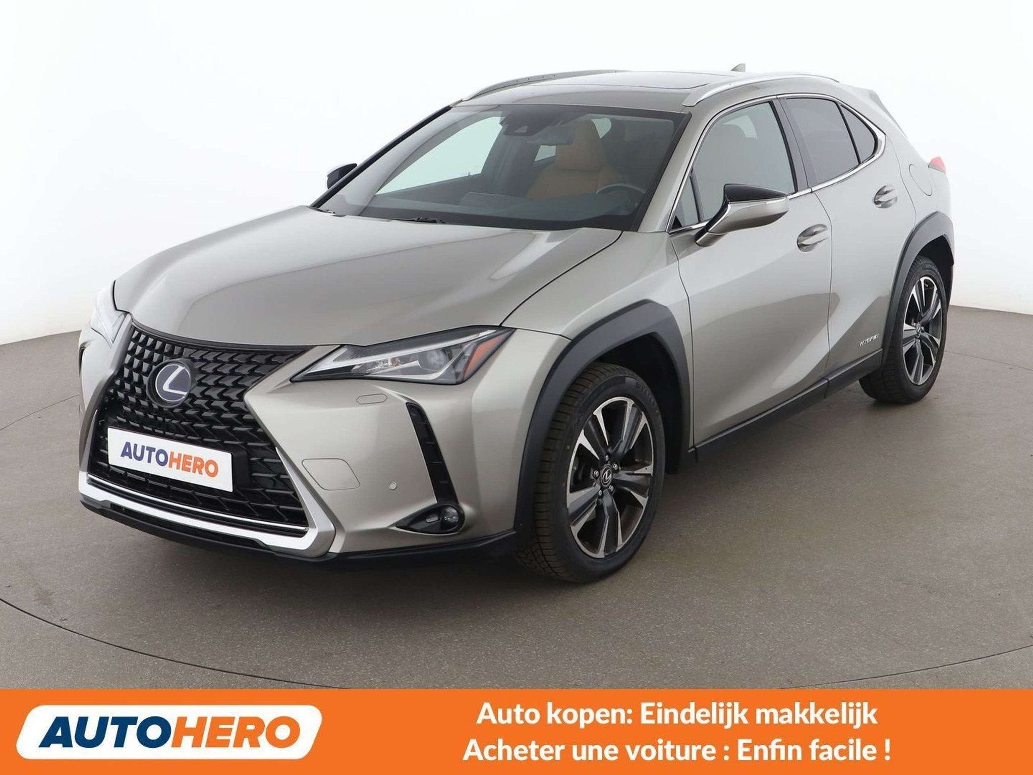 Lexus UX 250H UX 250h (année de construction 2019), Cuir, Achat, 5 portes, Automatique
